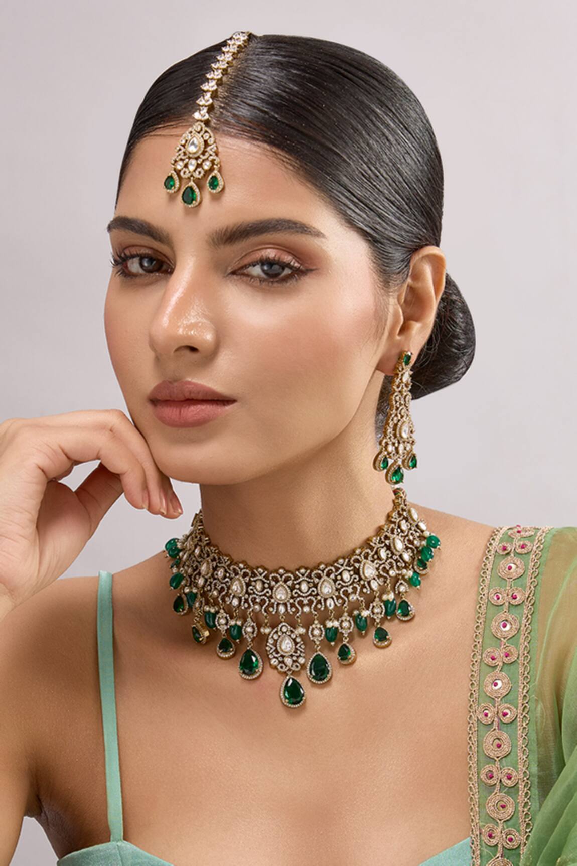 Auraa Trends Rhodium Finish Emerald Stone Necklace Set 
