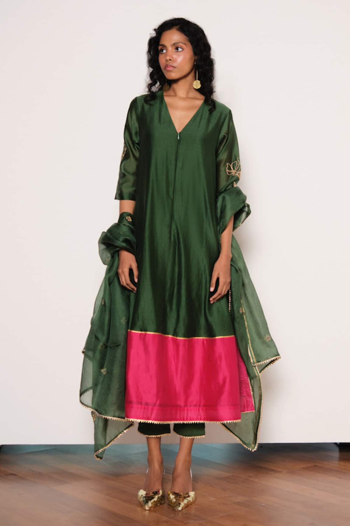 Kharakapas Iraani Dupatta 