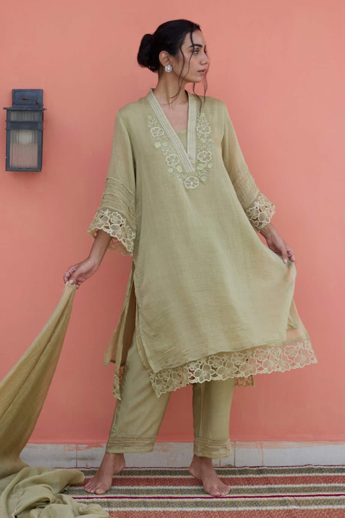 Banera Chanderi Embroidered Kurta Pant Dupatta Set 
