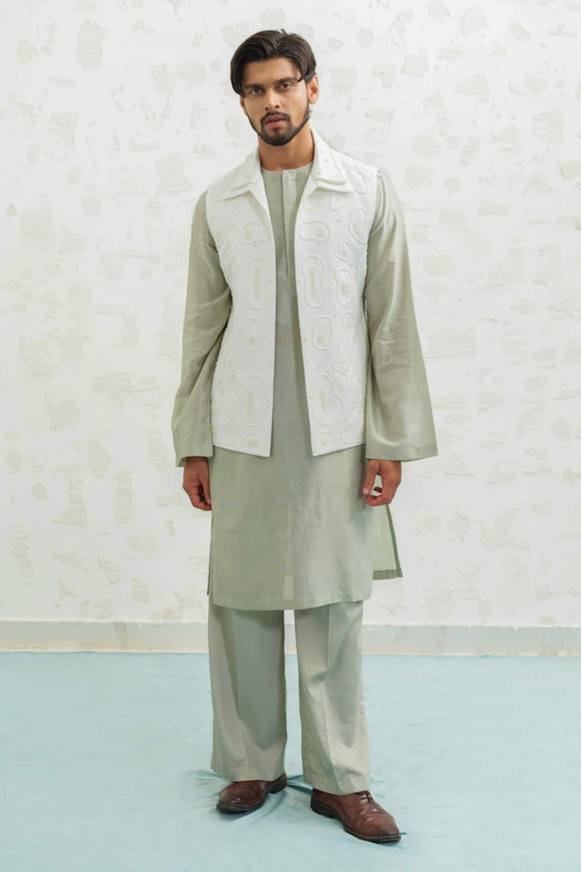 Runit Gupta Amoeba Linen Bundi & Kurta Set 