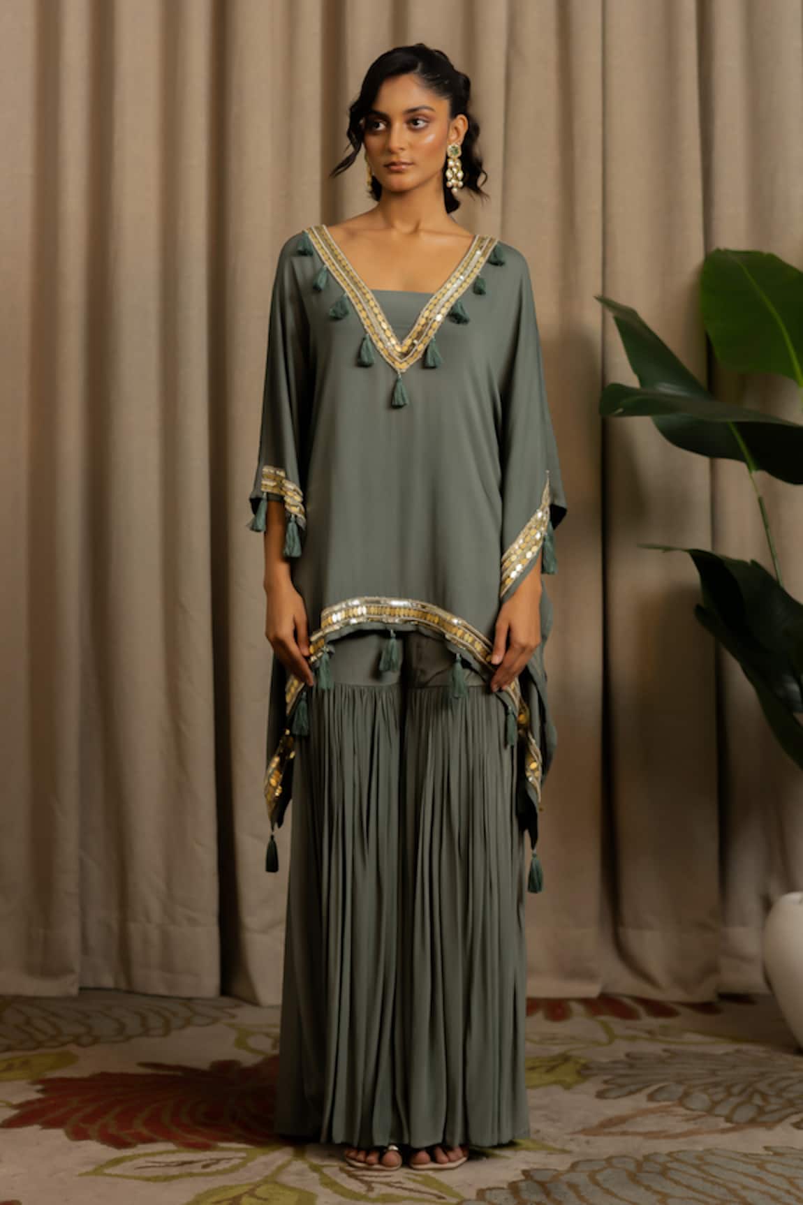 Vanshika Agarwal Label Ziva Tassel & Sequin Embellished Tunic & Pant Set 