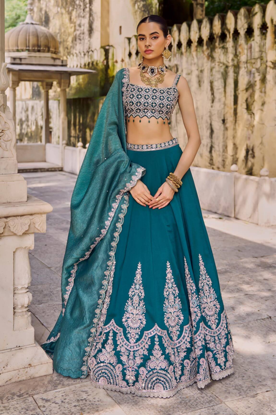 Lashkaraa Embroidered Zari & Sequin Lehenga Set 
