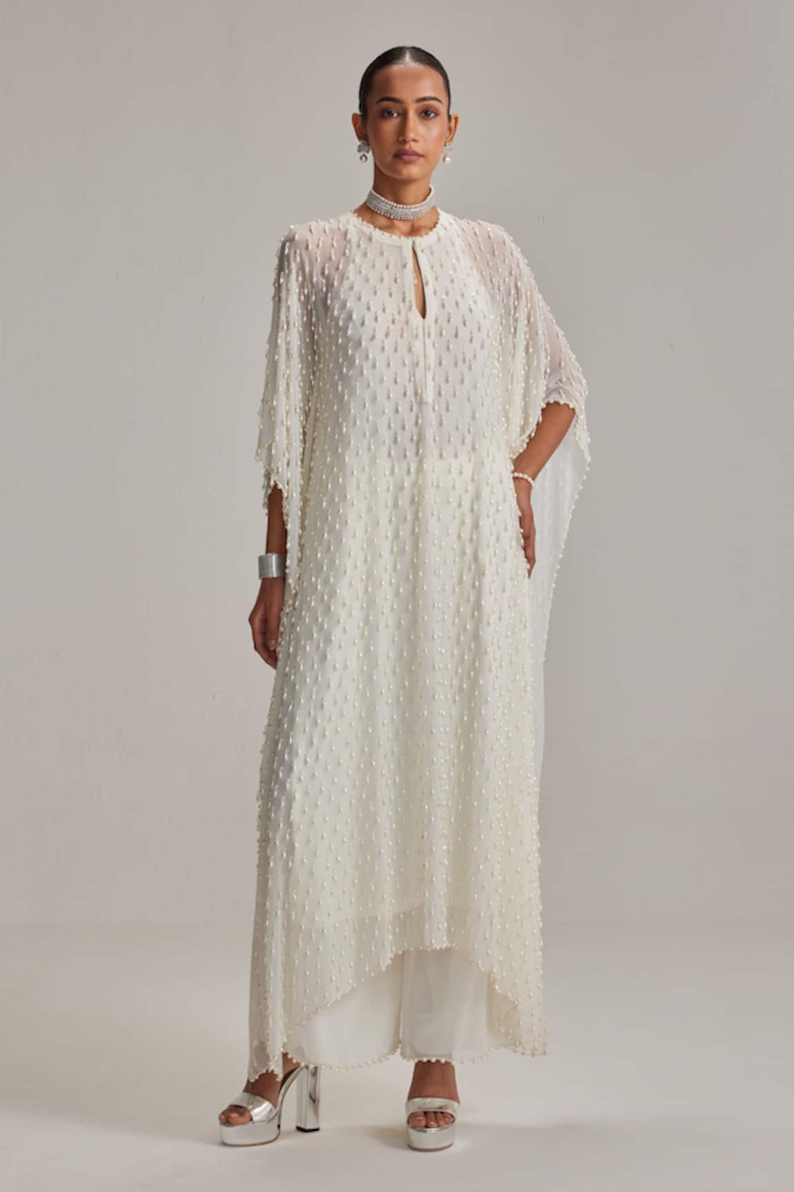 Vvani By Vani Vats Off White Pearl Drop Kaftan Set