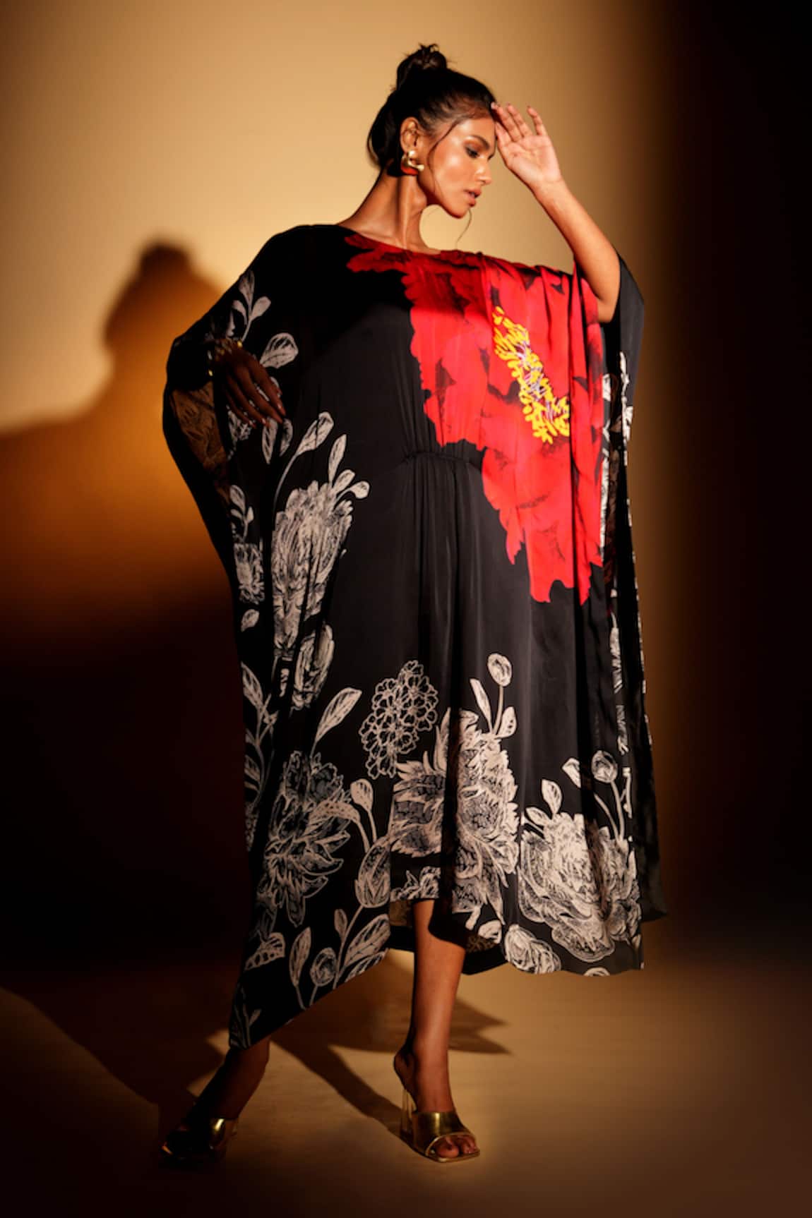 ISADAA BY ROTNA DUTT Digital Printed Kaftan With Satin Border 