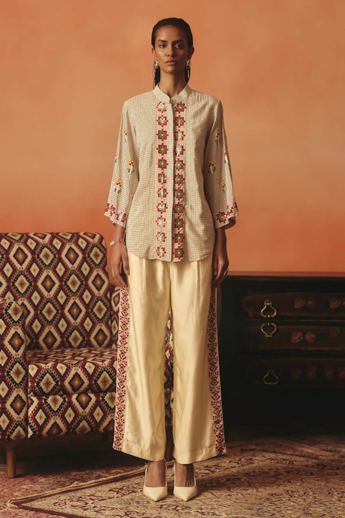 Pooja Rajgarhia Gupta Neerja Ikat Pattern Pant Set 