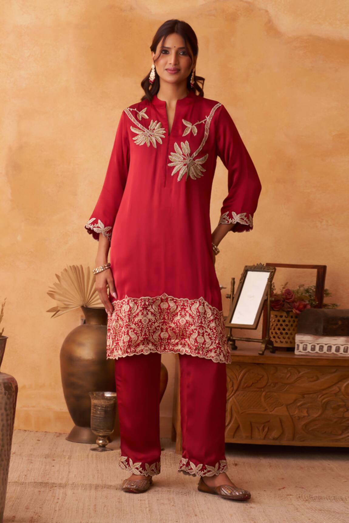 Neitri Padmika Embroidered Silk Georgette Kurta & Pant Set 