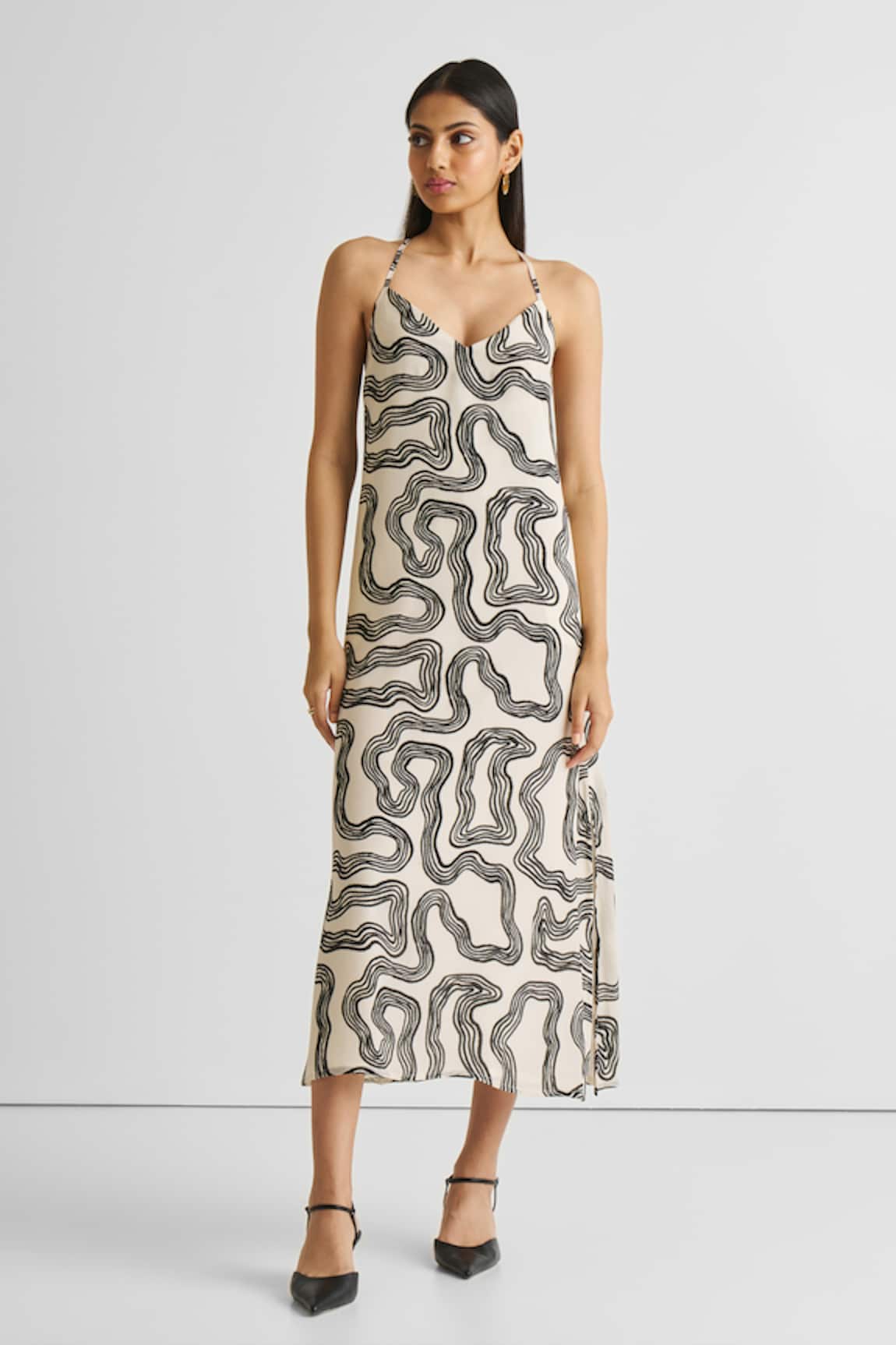 Reistor Maze Off White Crepe Dress