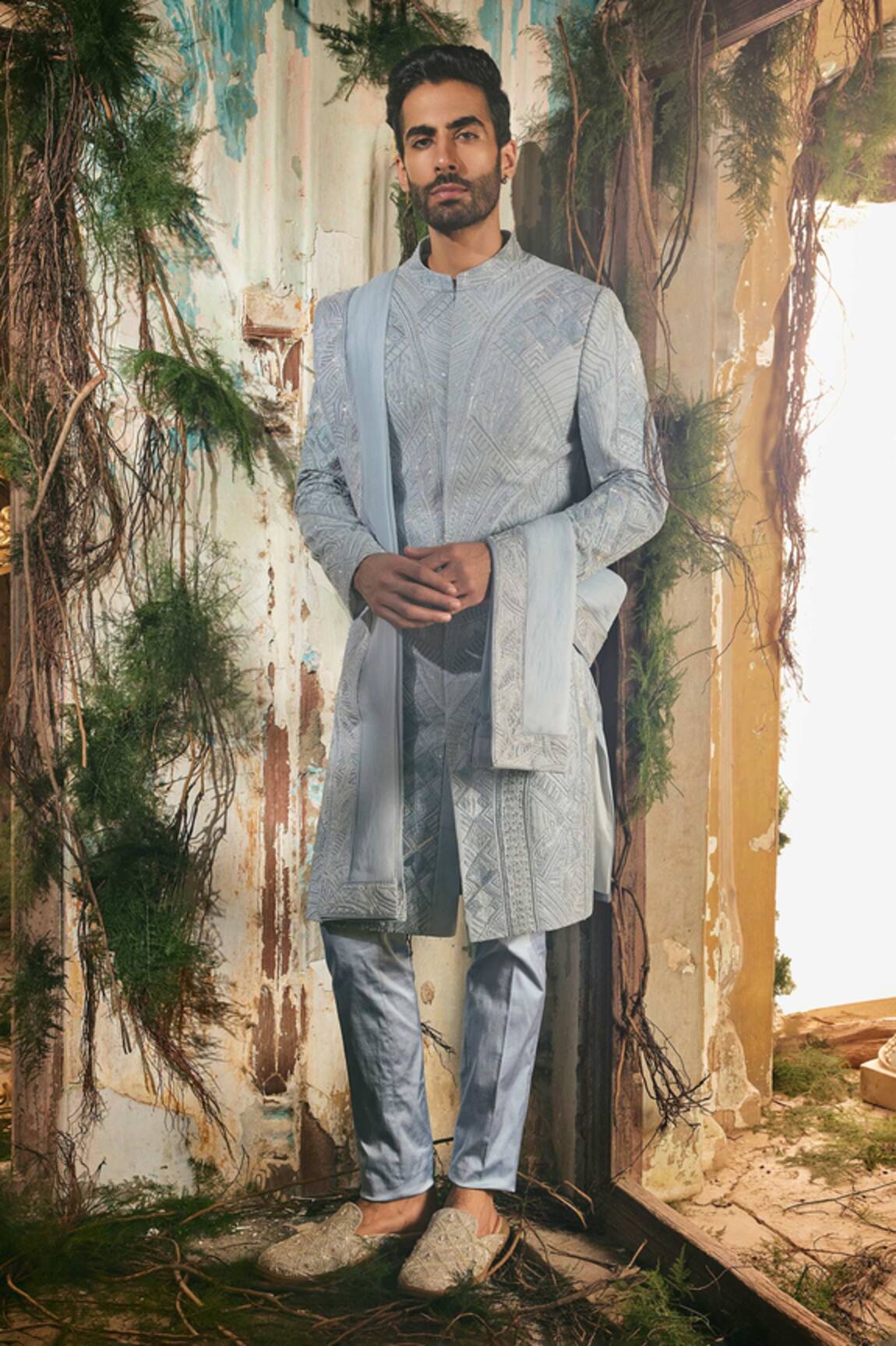 Varun Chakkilam Azure Royale Geometric Embroidered Sherwani Set With Stole 