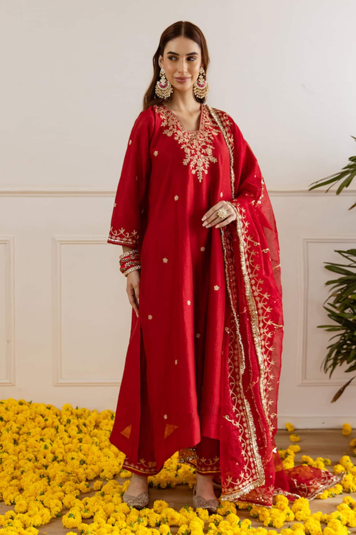 ASRUMO Chanderi Zari Embroidered Kurta Set