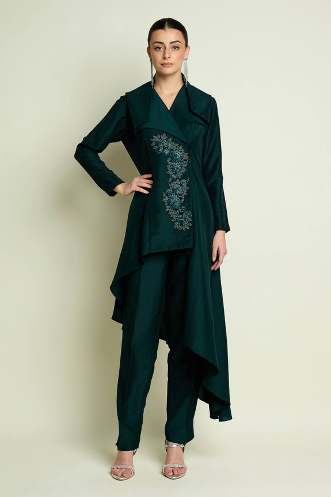 Aakaar Asymmetric Blazer & Pant Set 