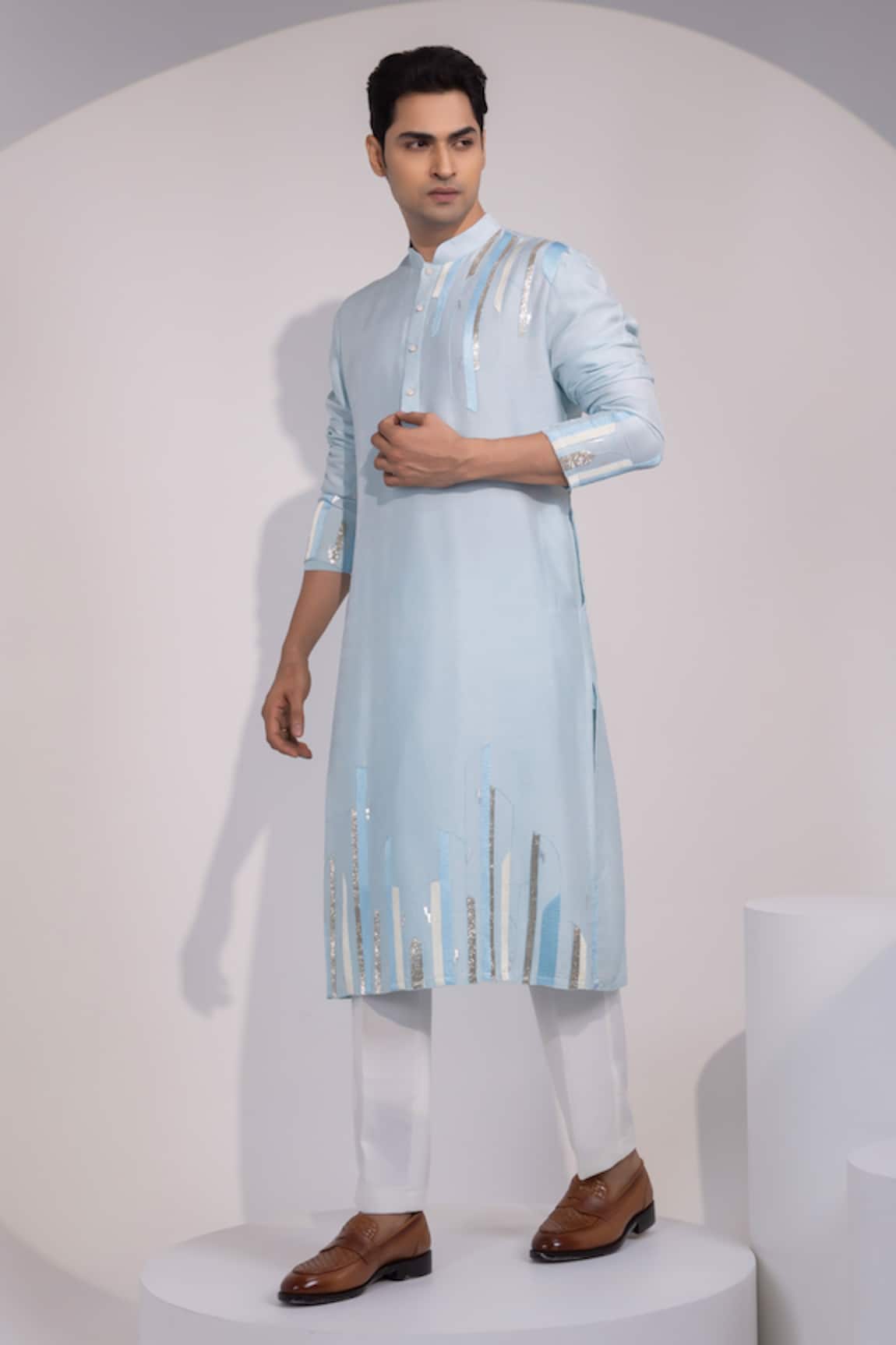 Yoseba Silver Stride Stride Abstract Embellished Kurta & Pyjama Set