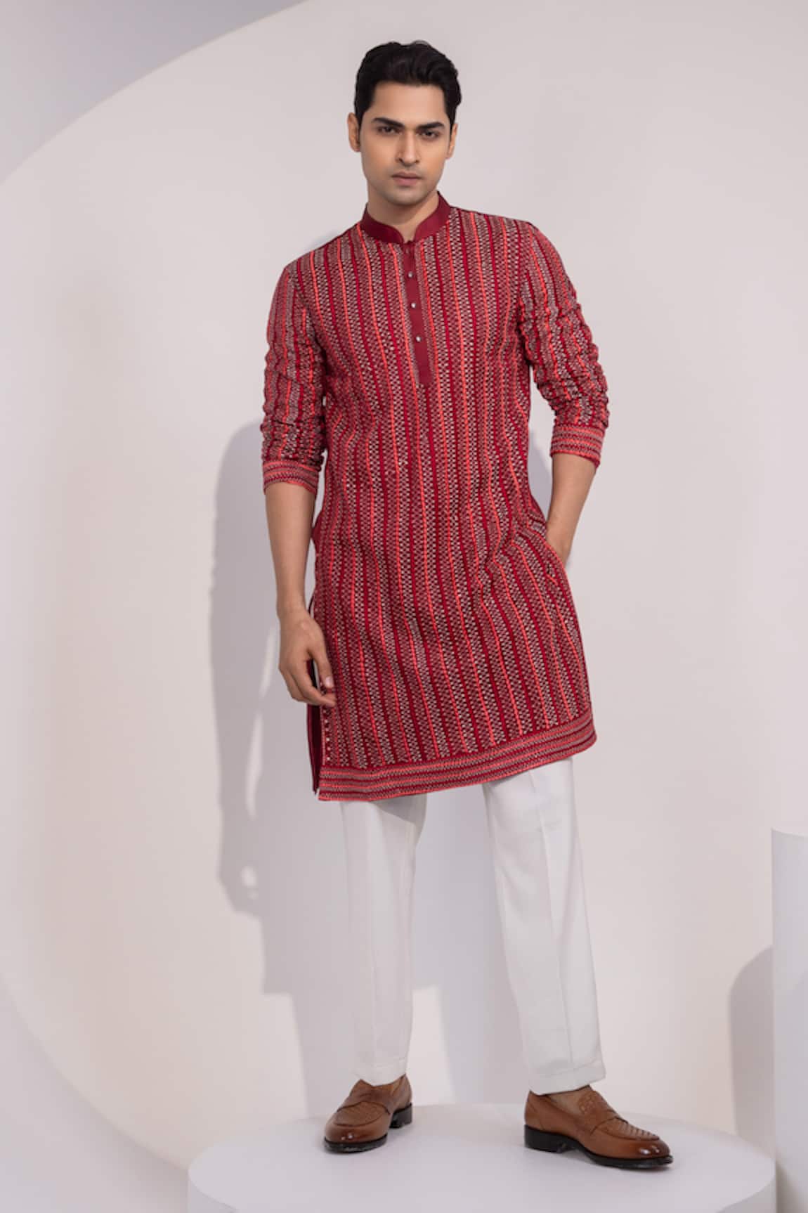 Yoseba Aagya Embroidered Kurta & Pyjama Set