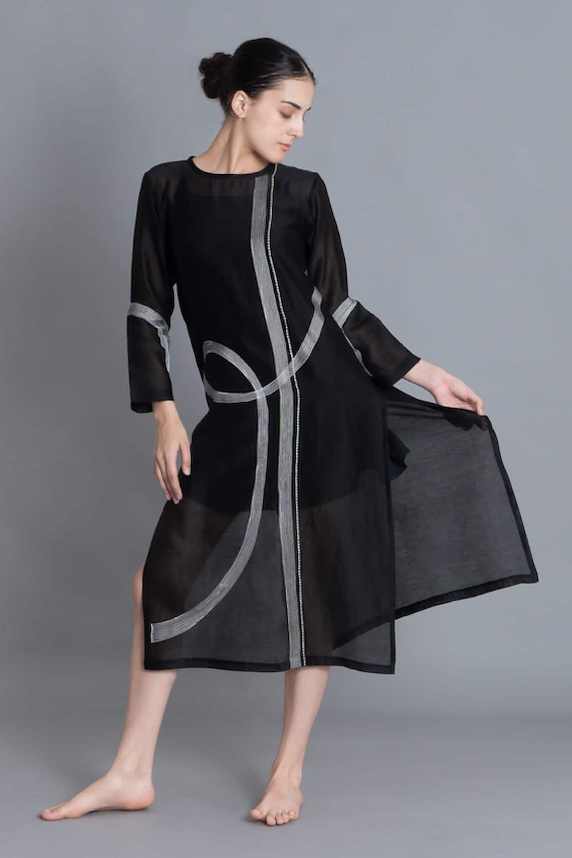 Khat Khat Pantone Embroidered Kurta