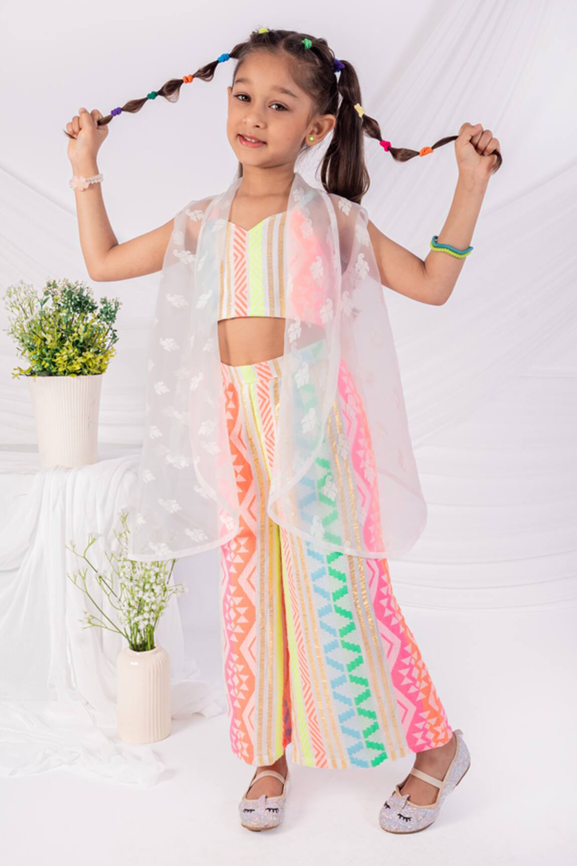 Toplove Geometric Print Shrug Set