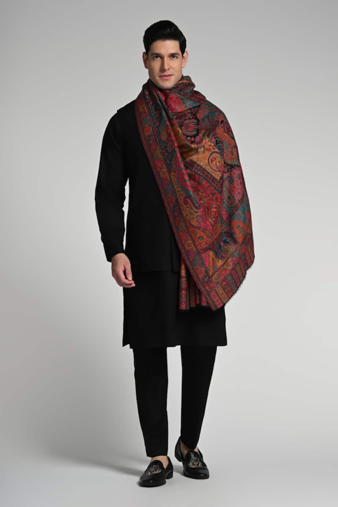 Taroob Taroob Kashmiri Fine Wool Multicolor Kaani Shawl