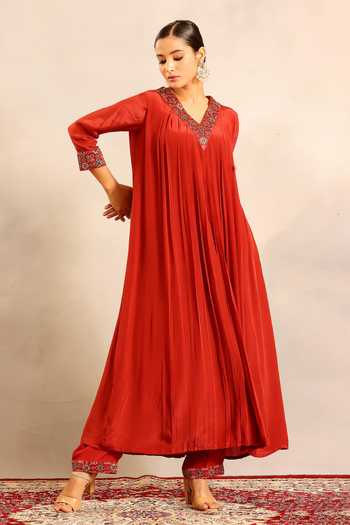 Sejal Kamdar Gathered Kurta & Pant Set 