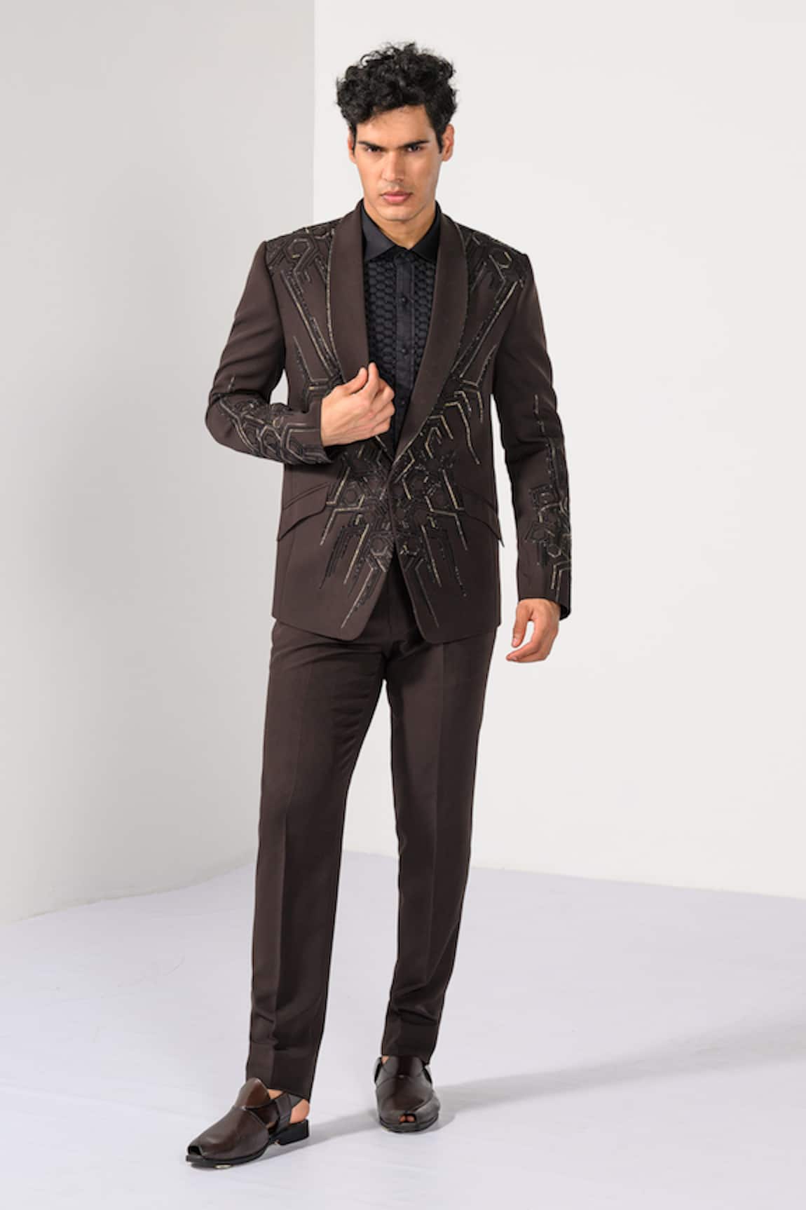 Kalpana Naik Geometric Brown Embroidered Tuxedo Blazer & Trouser Set