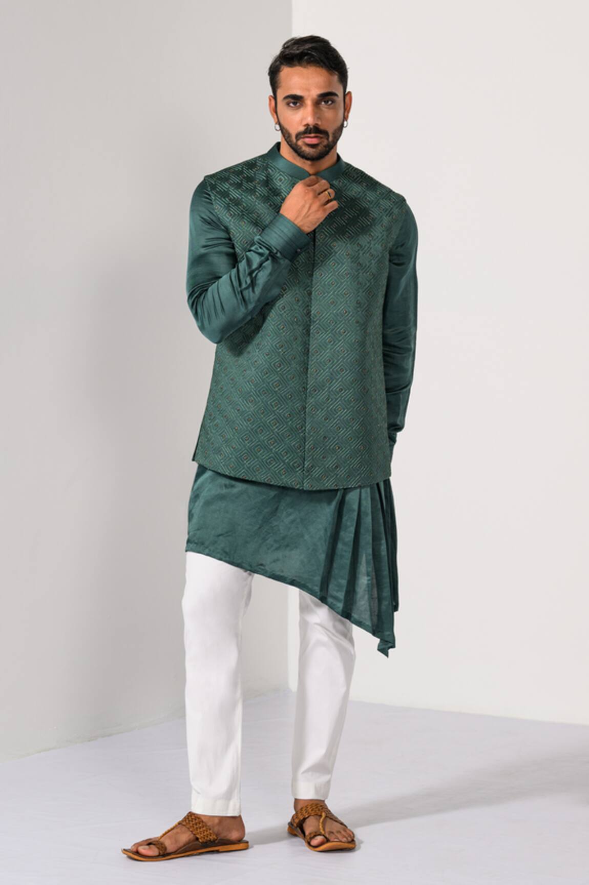 Kalpana Naik Jade Pattern Geometric Thread & Cutdana Nehru Jacket Set 