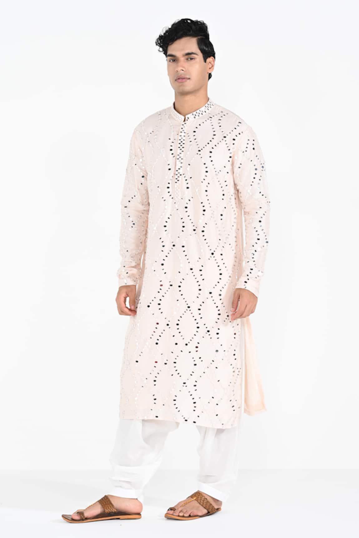 Kalpana Naik Blush Pink Hand Embroidered Kurta Set 