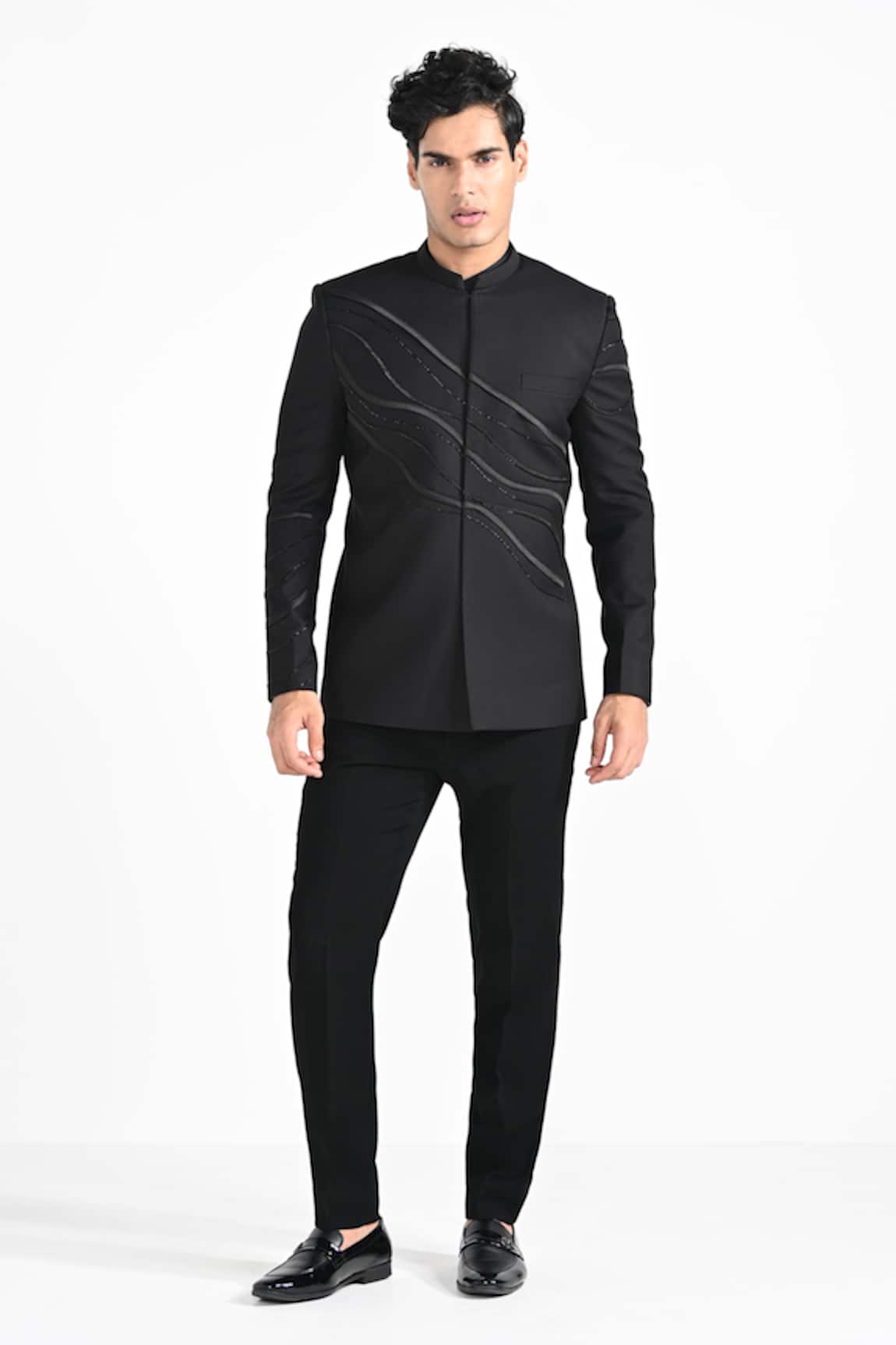 Kalpana Naik Black Asymmetrical Waves Pattern Bandhgala With Pant 