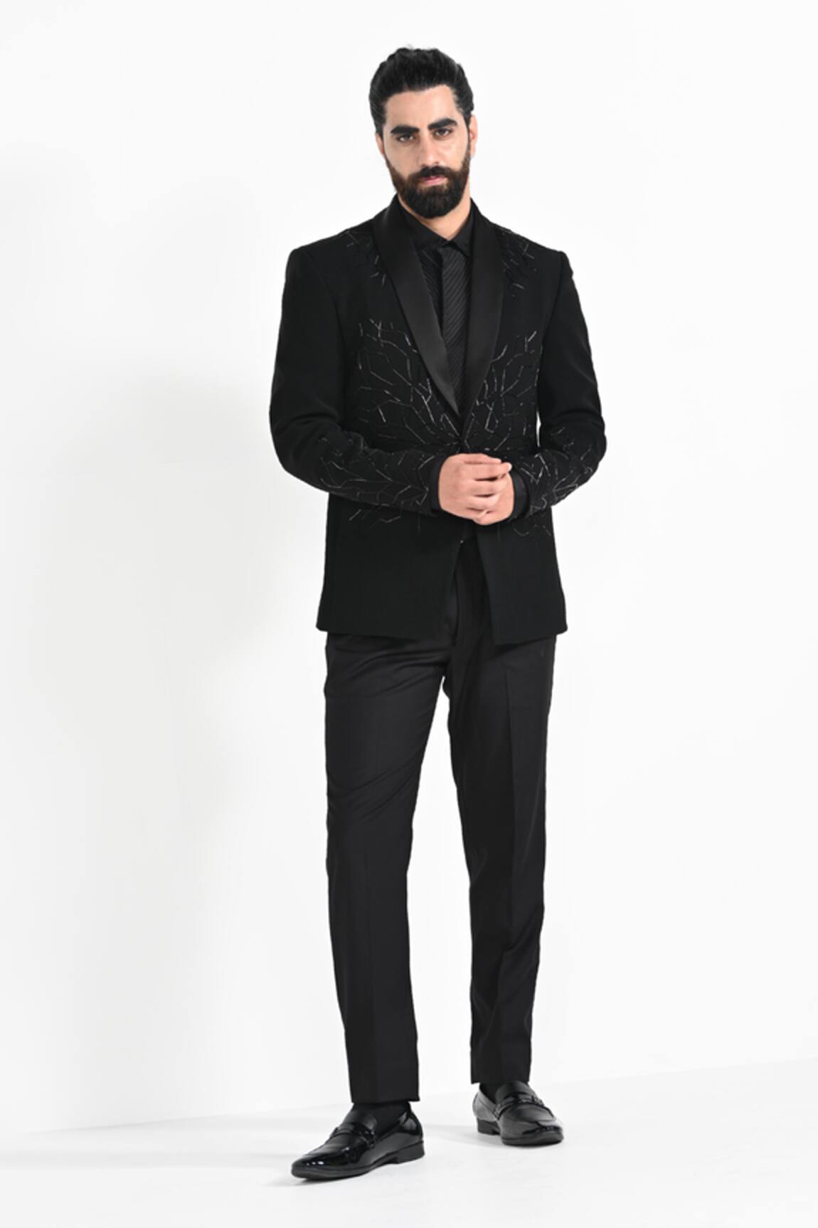 Kalpana Naik Electric Lines Pattern Blazer With Pant 