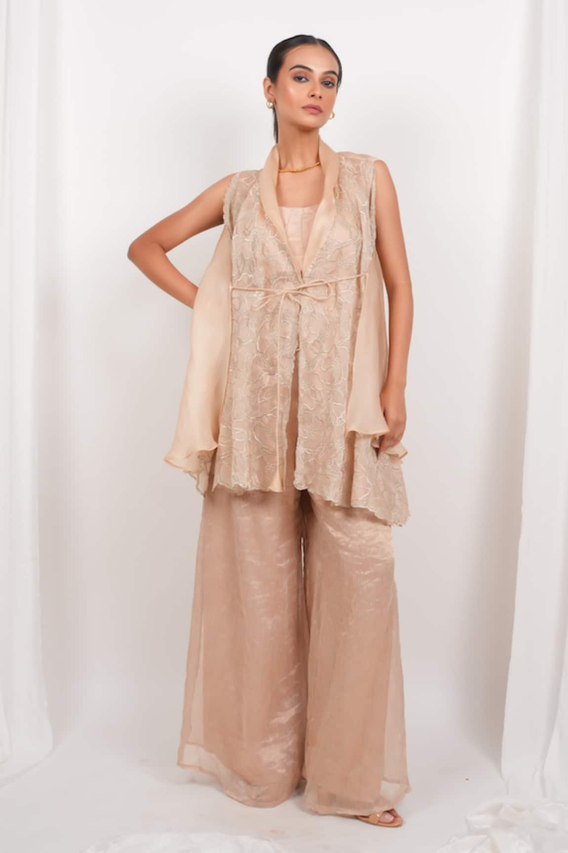 Day And Mood Embroidered Kaftan Set With Pants & Blouse