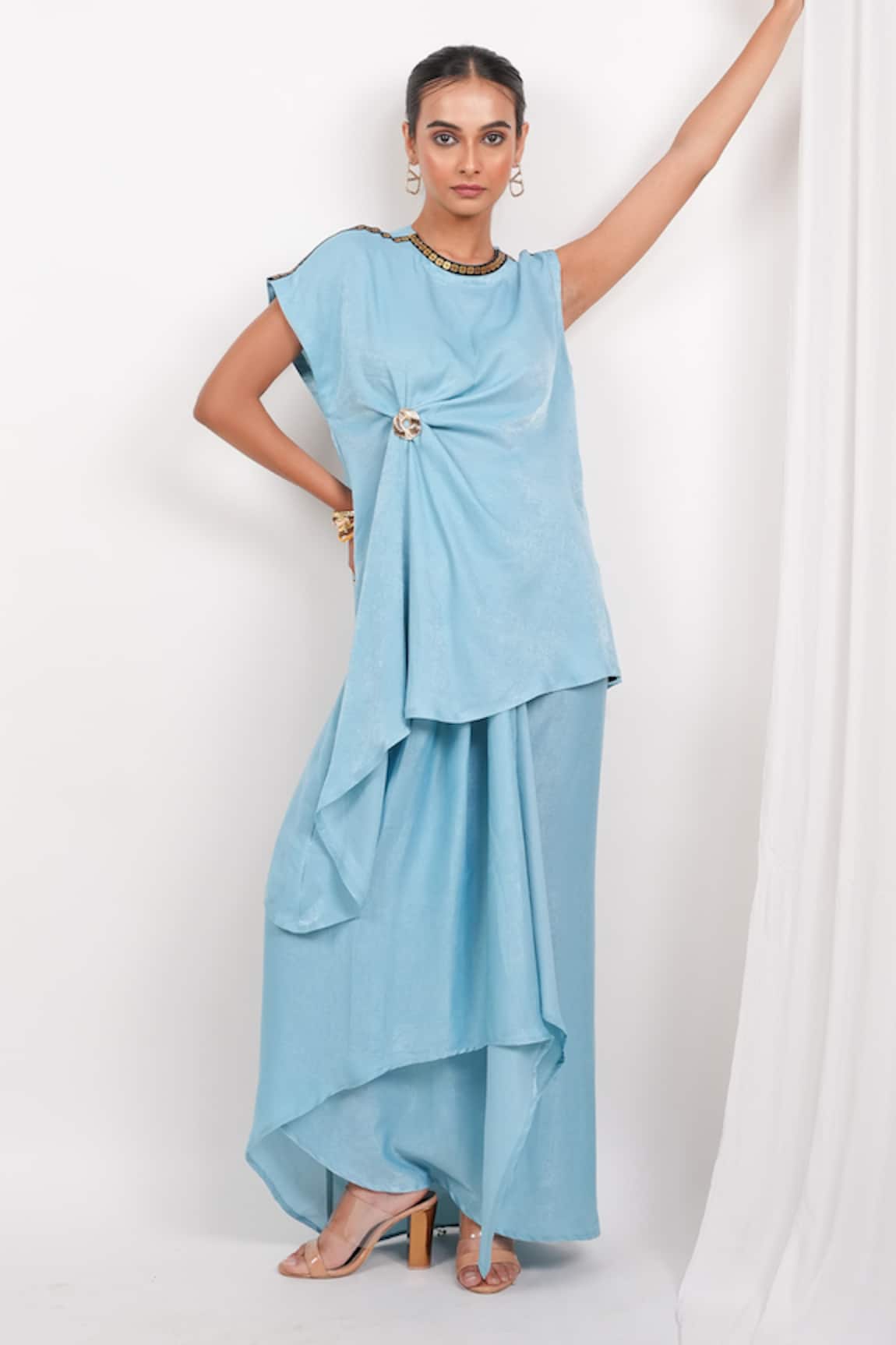 Day And Mood Knot Top & Skirt Set