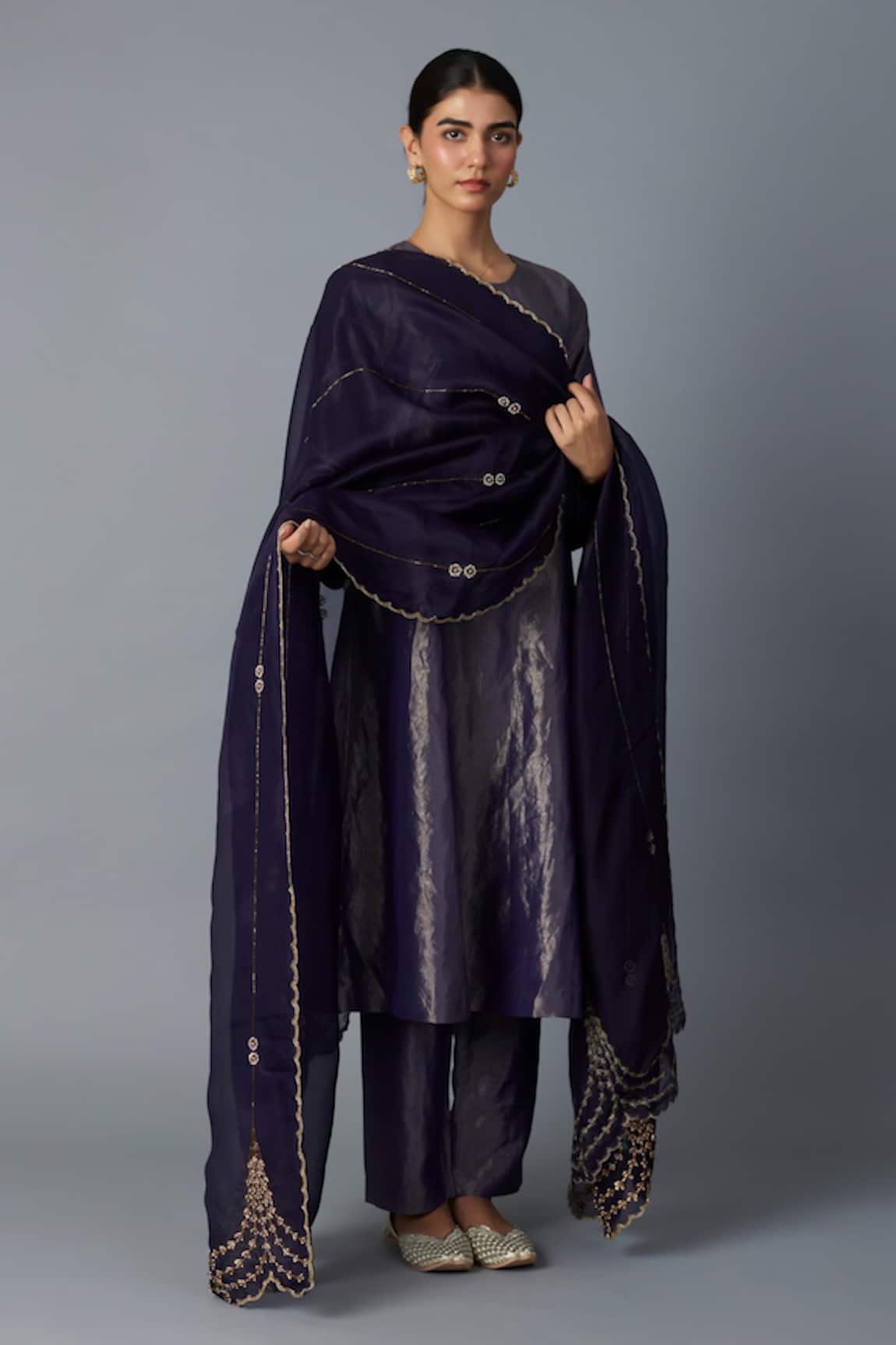 Vasstram Chandrika Tissue Kurta With Pant