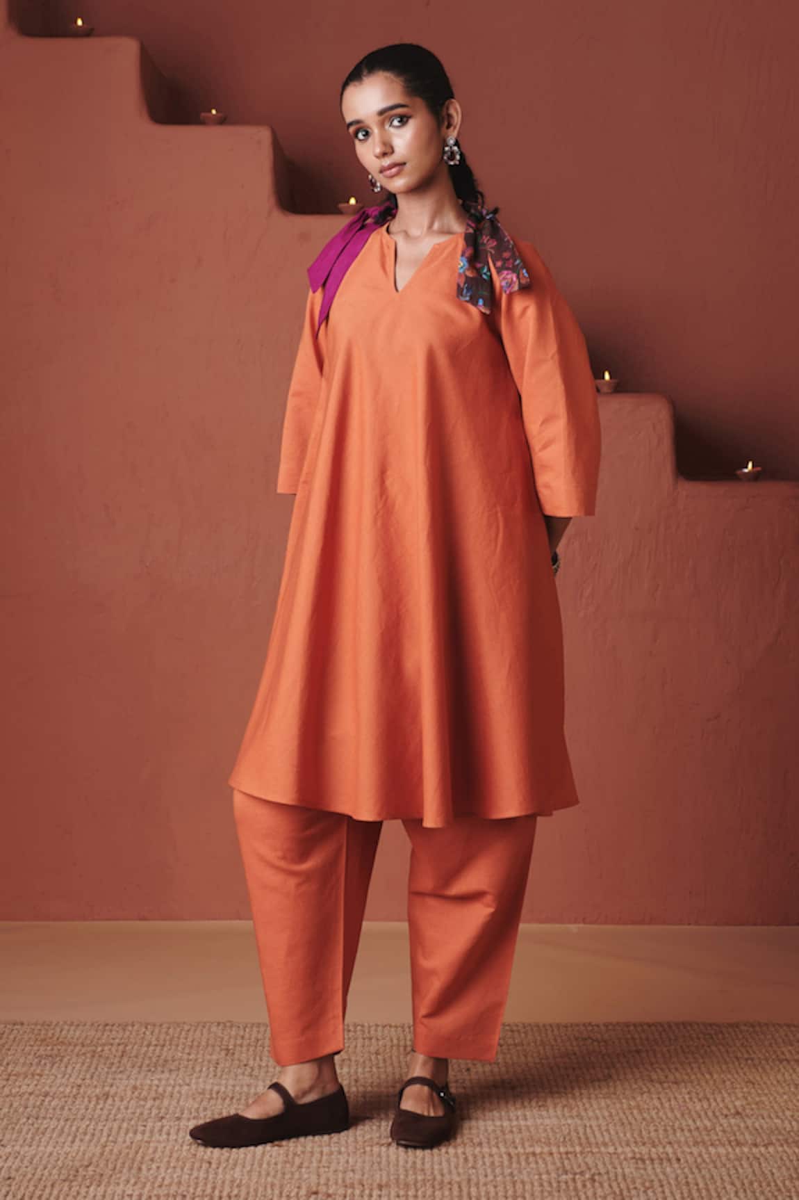 Saphed Marigold Cotton Linen Pheran Kurta Set 