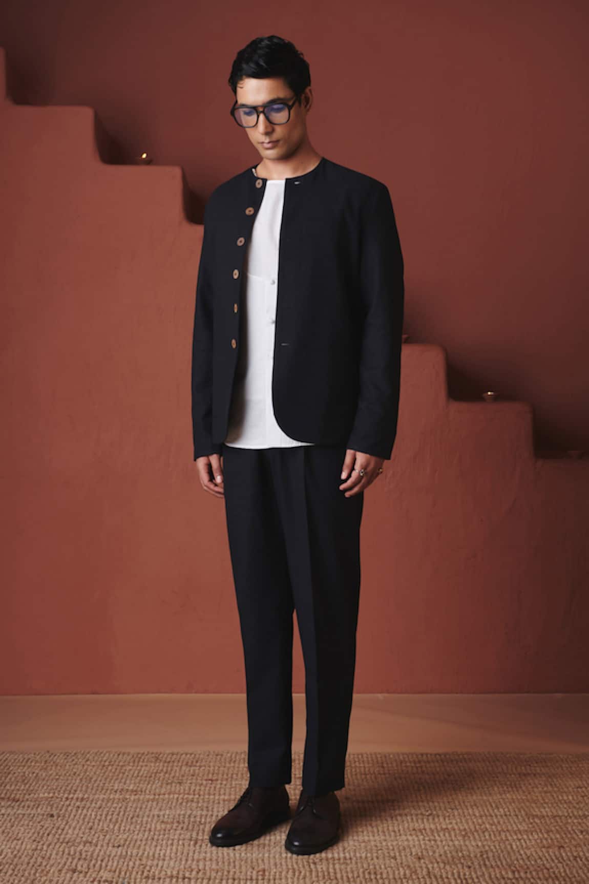 Saphed Carbon Round Neck Jacket & Pant Set 