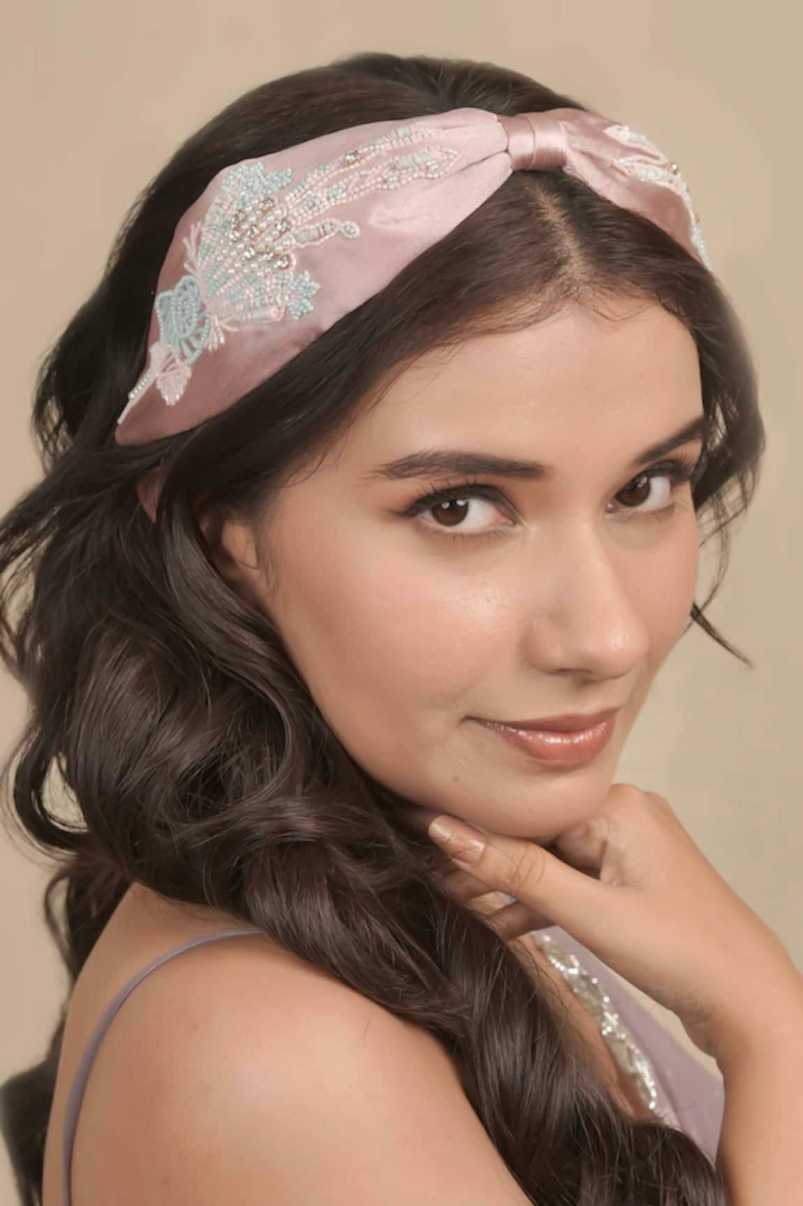 Hair Drama CO Kaia Embellished Knotted Hairband