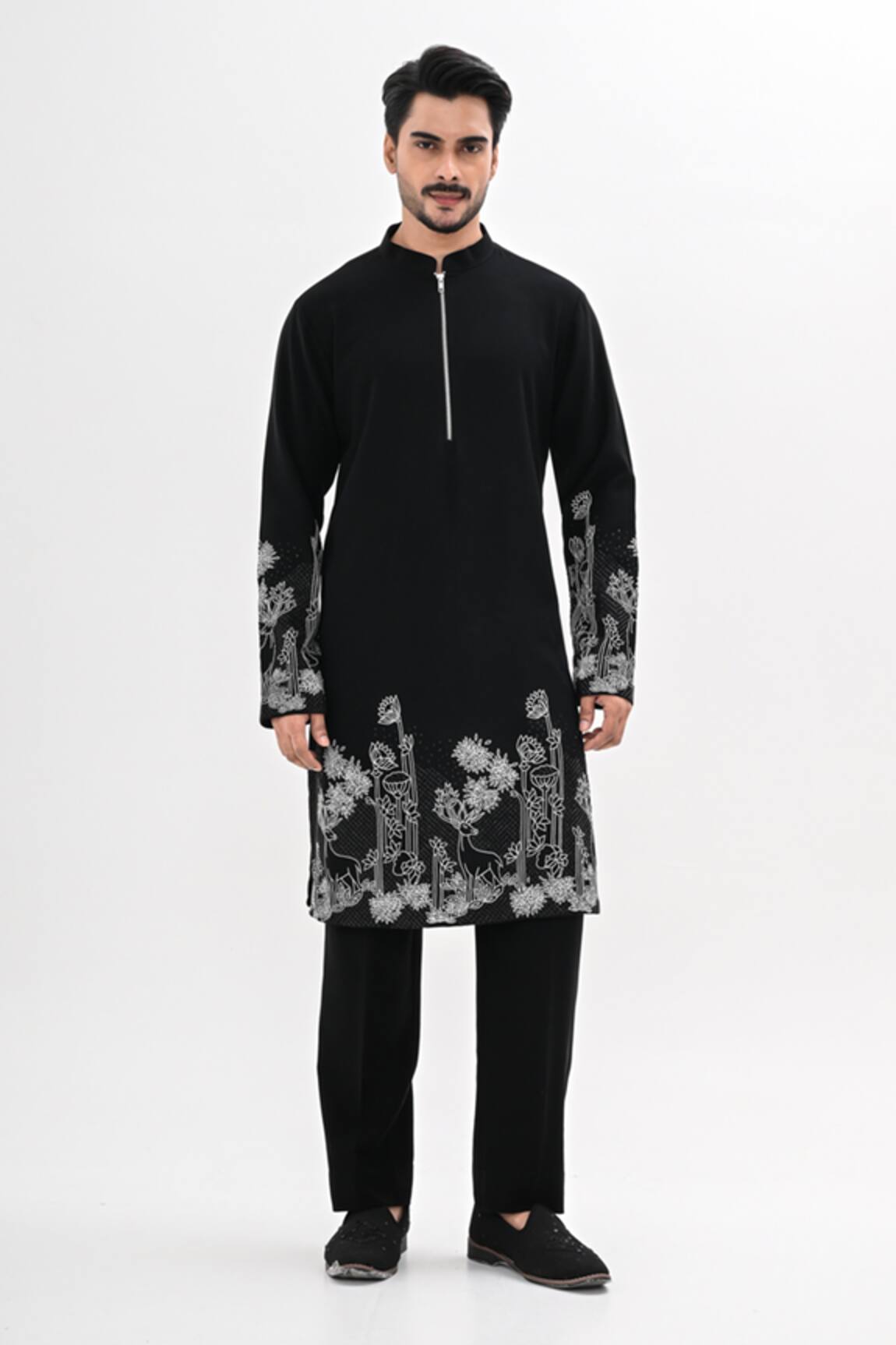 Kalpana Naik Midnight Safari Hand Embroidered Kurta Set 