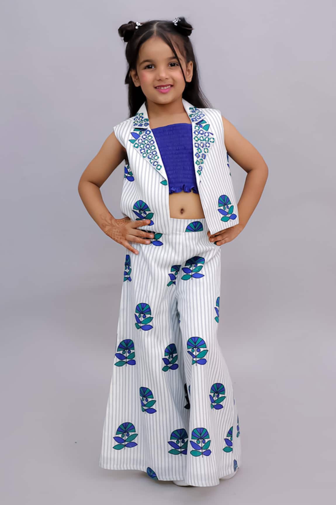 Lil Drama Shor Gul Printed Jacket Pant Set