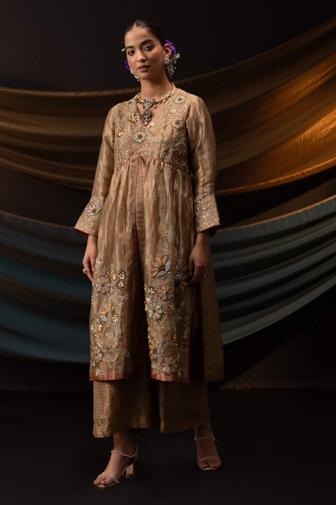 Svastih Sara Tissue Kurta & Chanderi Pant Set