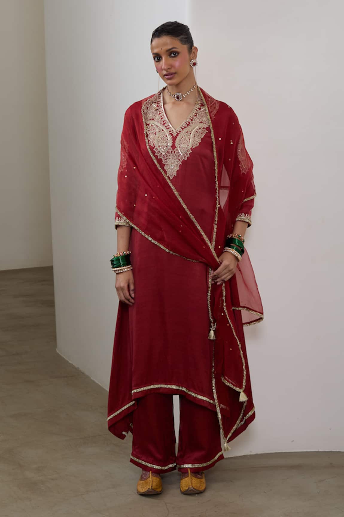 Sheela Suthar Embroidered Asymmetric Kurta Set