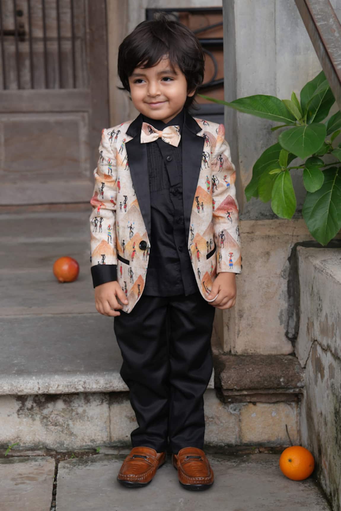 Funny Bones Clothings Pyramid Print Blazer Set