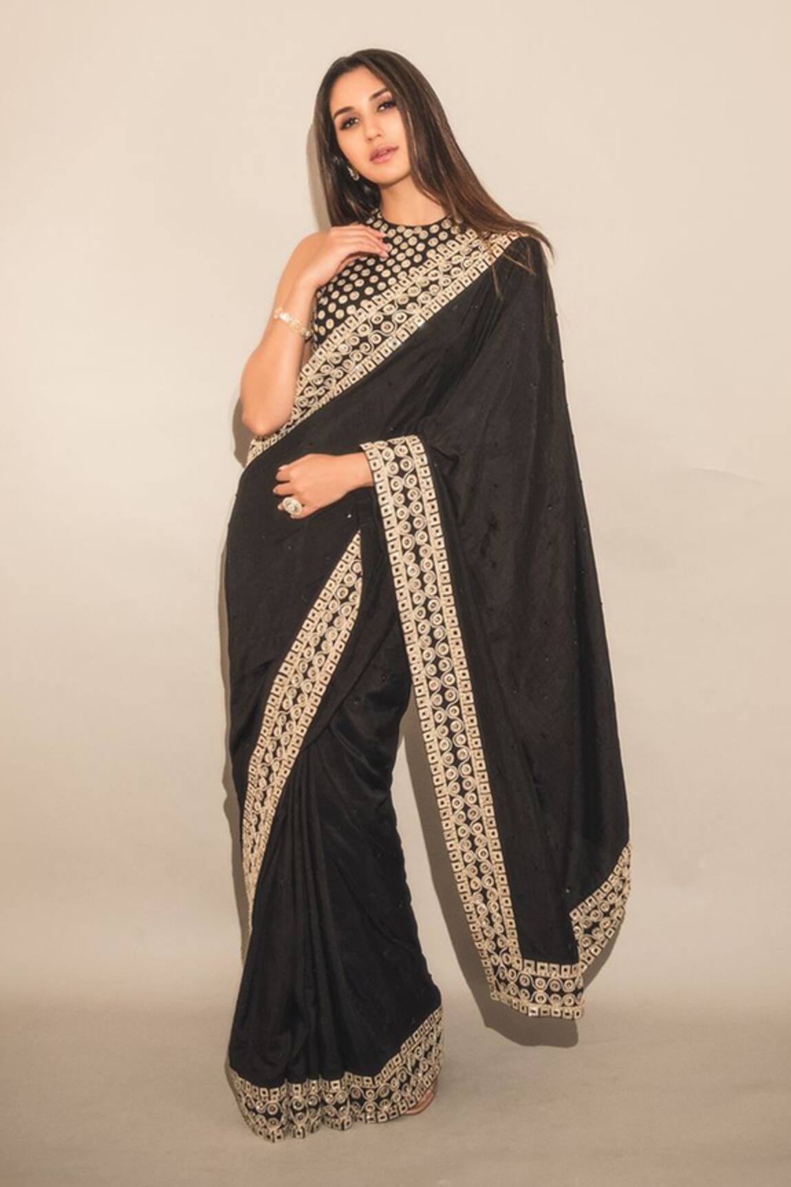Ashutosh Joshi Amrutha Hand Embroidered Saree Set