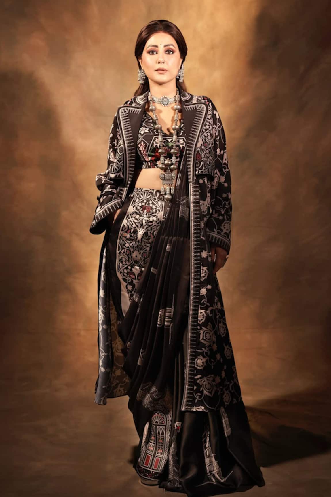 Gazab by Miku Kumar Nyrah Print Pre-Draped Pant Saree & Jacket Set 