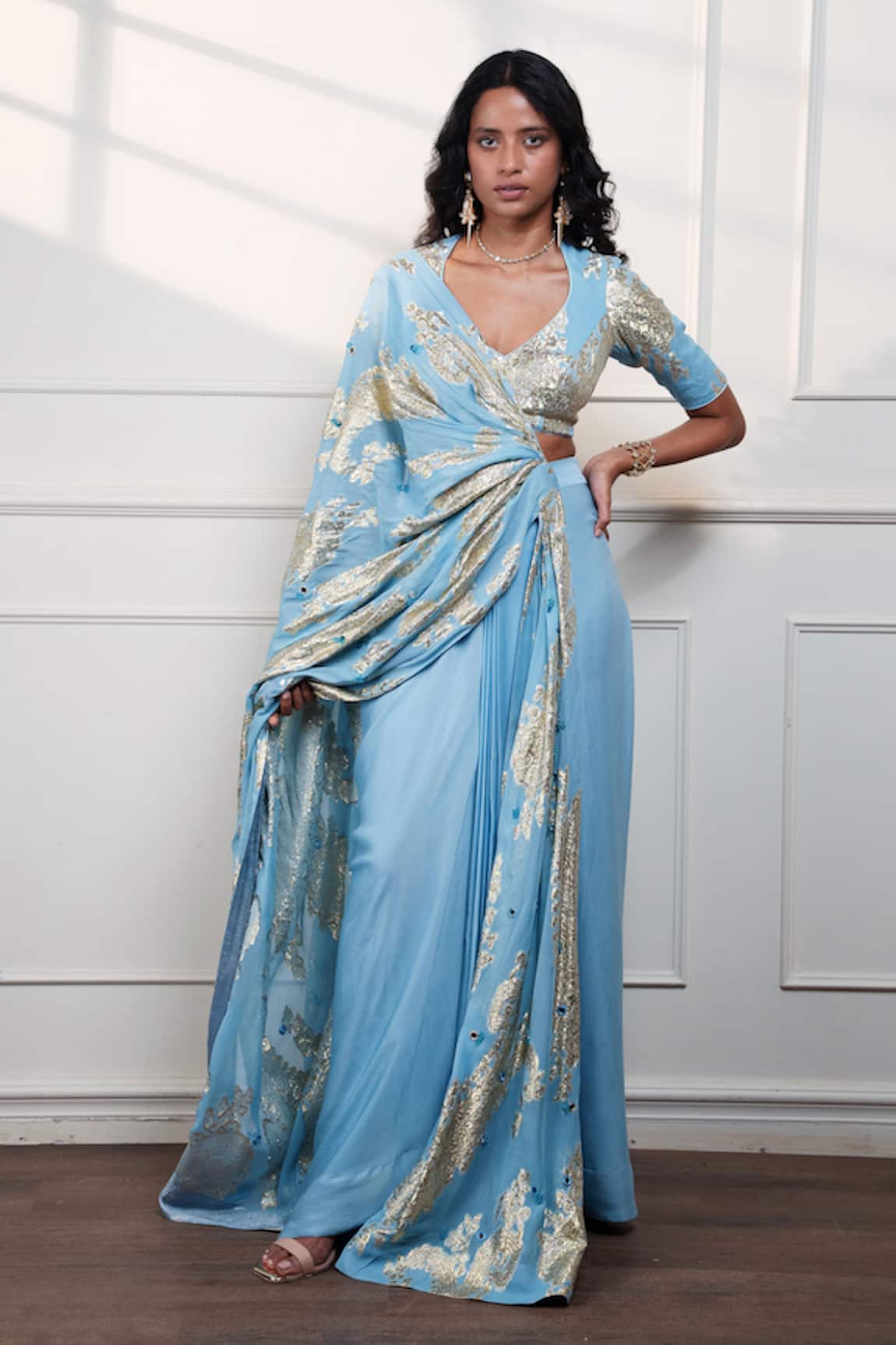 Style Junkiie Icy Paisley Draped Saree