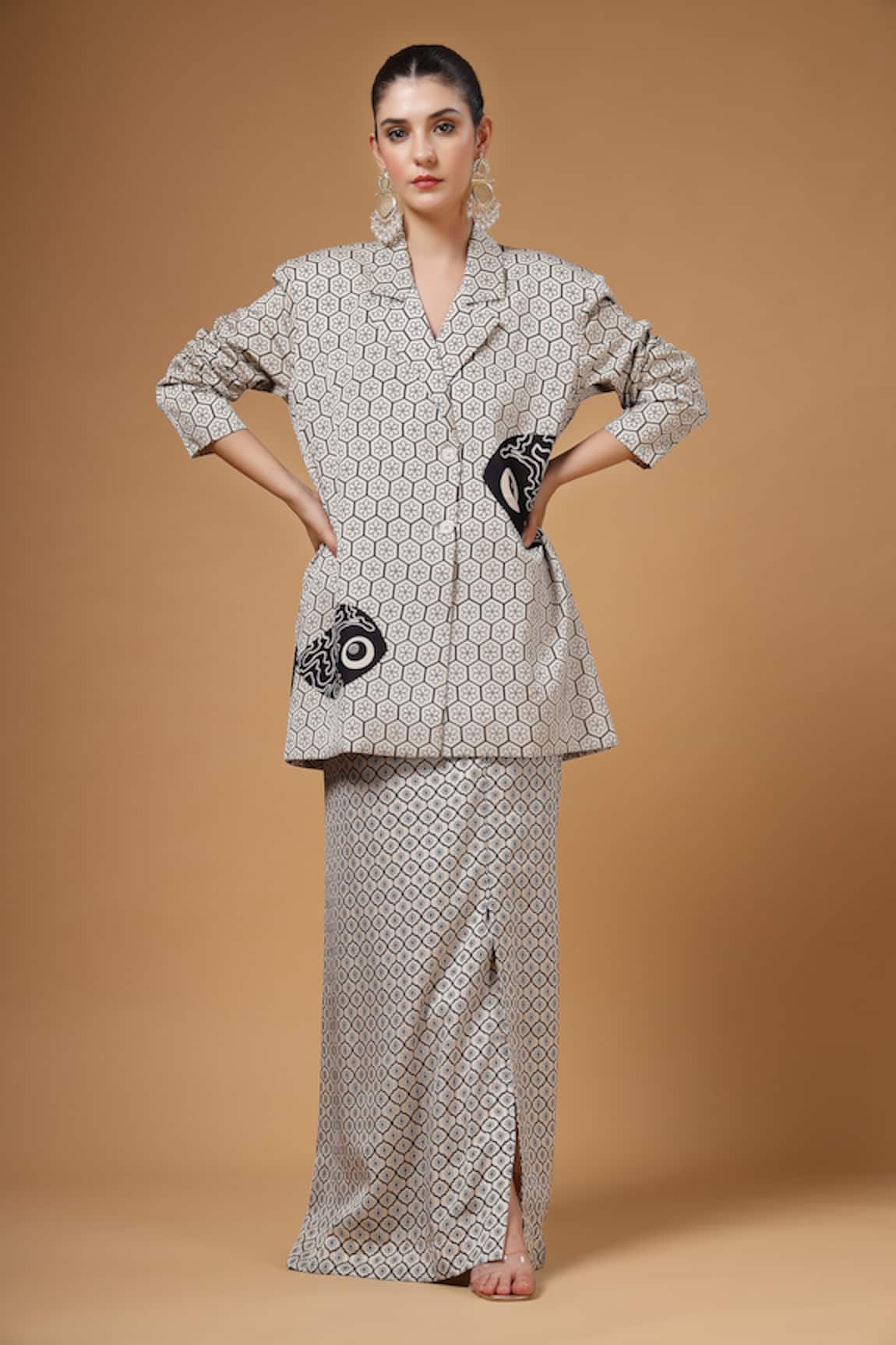 Gazab by Miku Kumar Nazaakat Printed Jacket With Skirt 