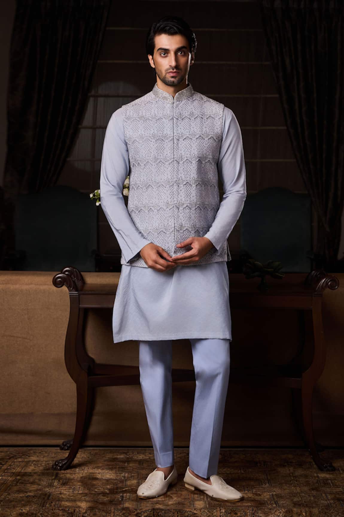 Nitika Gujral Arabesque Pattern Embroidered Bundi Kurta Set 