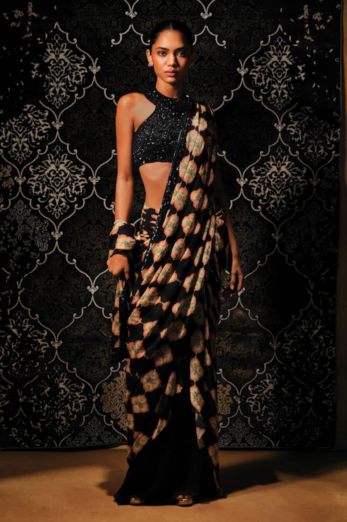 Mukta Sabharwal Zehan Printed Pre-Stitched Saree With Blouse 