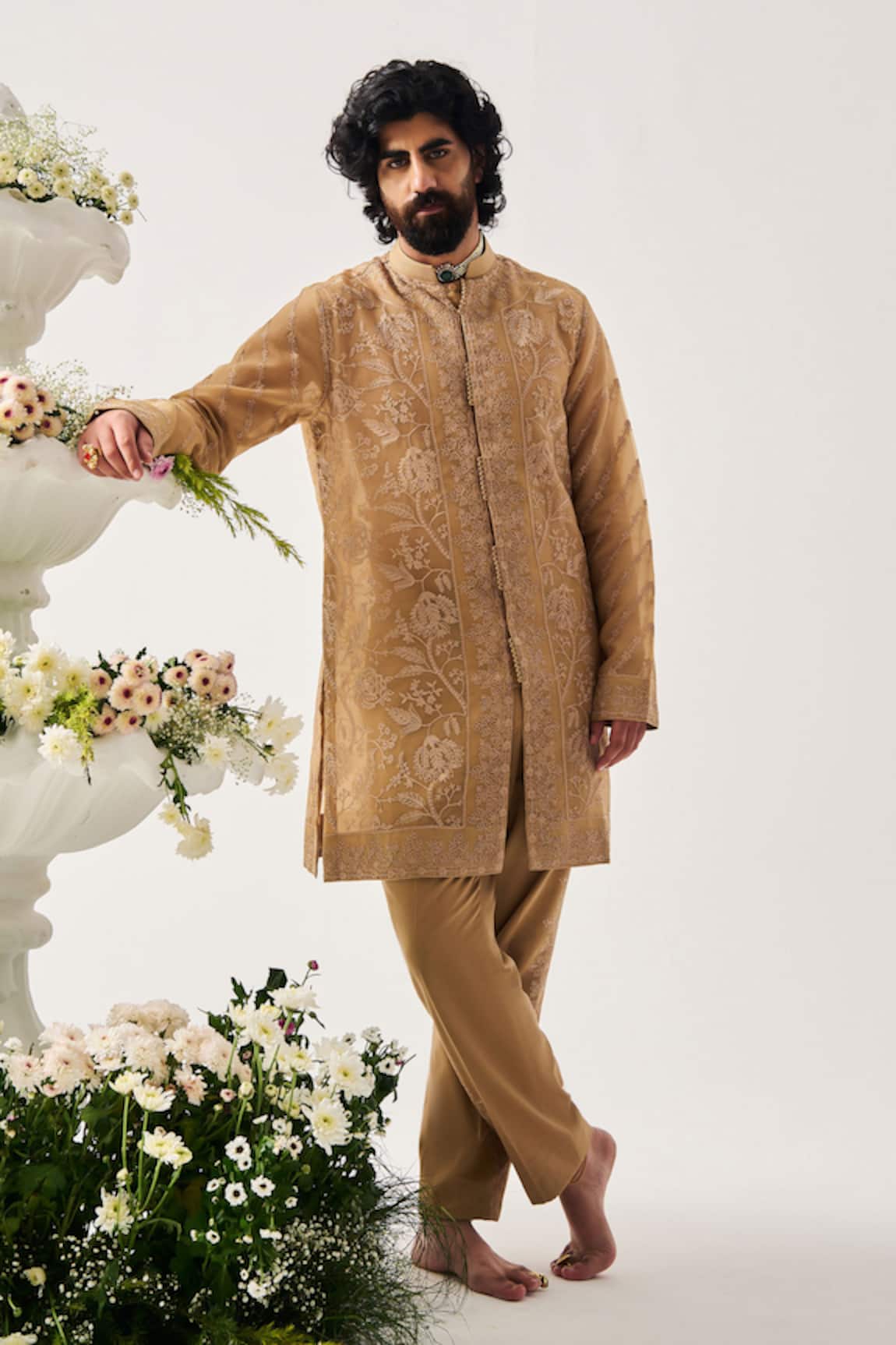 Wabi Sabi By Anshum-Ritesh Whispering Vines Front Open Kurta & Pyjama 