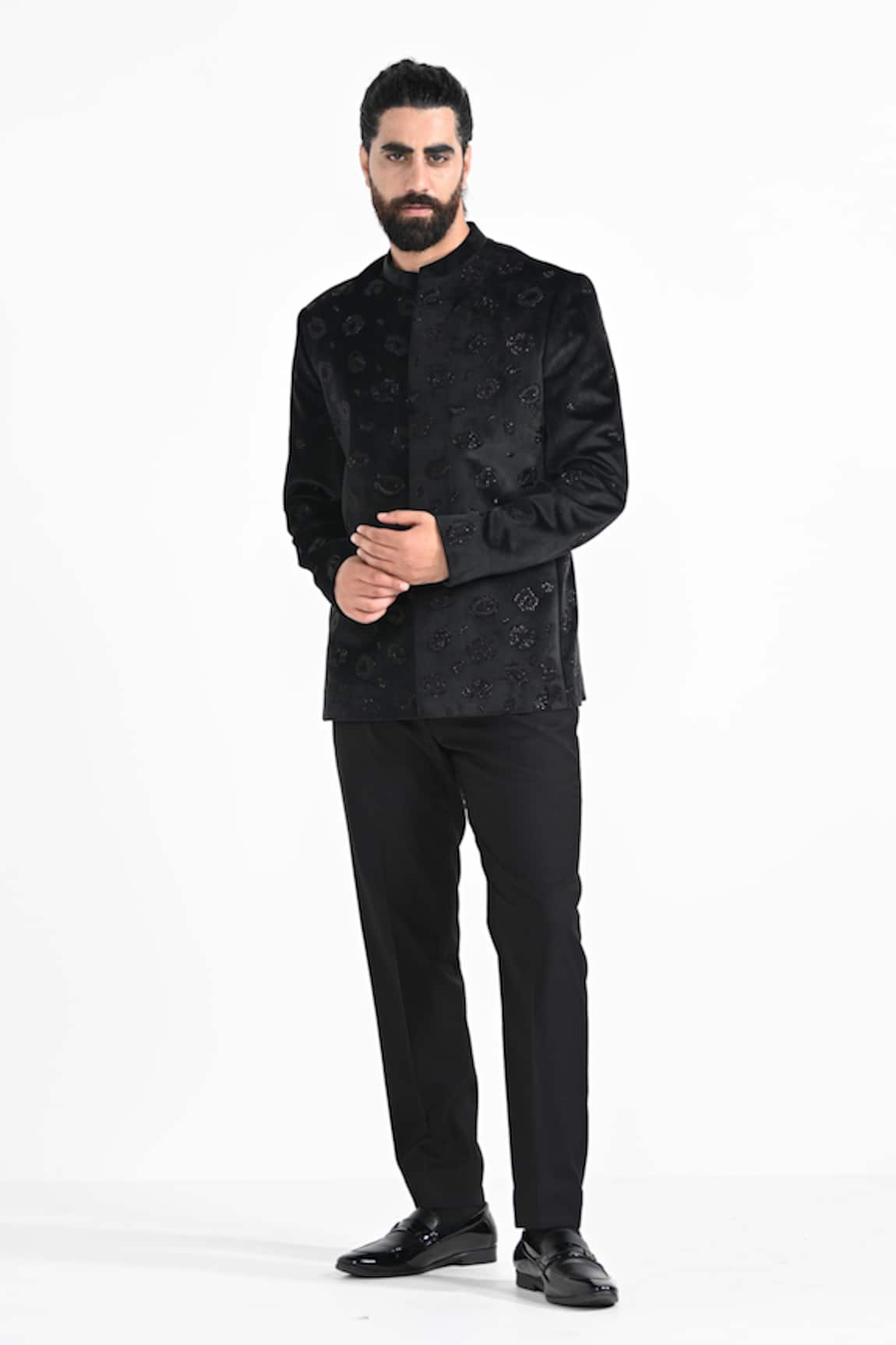 Kalpana Naik Black Panther Embroidered Bandhgala With Trouser 