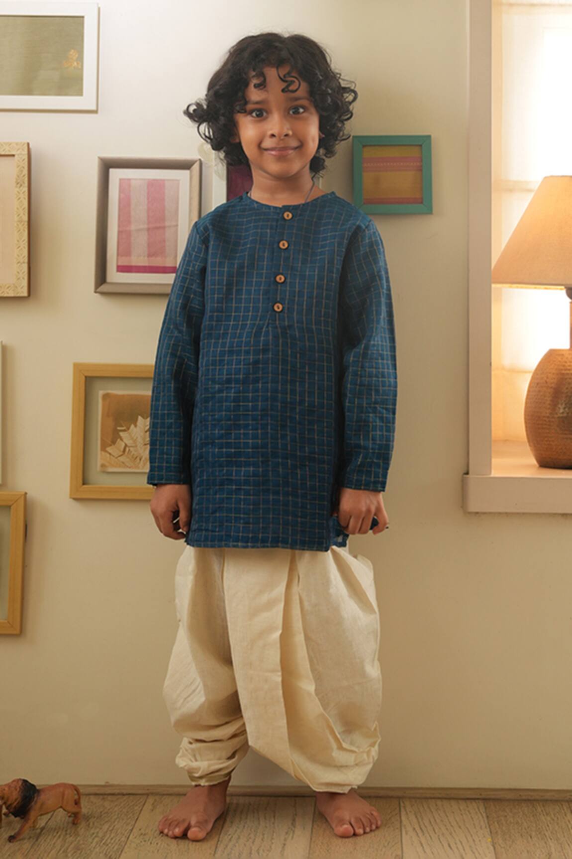 Love The World Today Aparajita Checks Weave Cotton Silk Kurta 