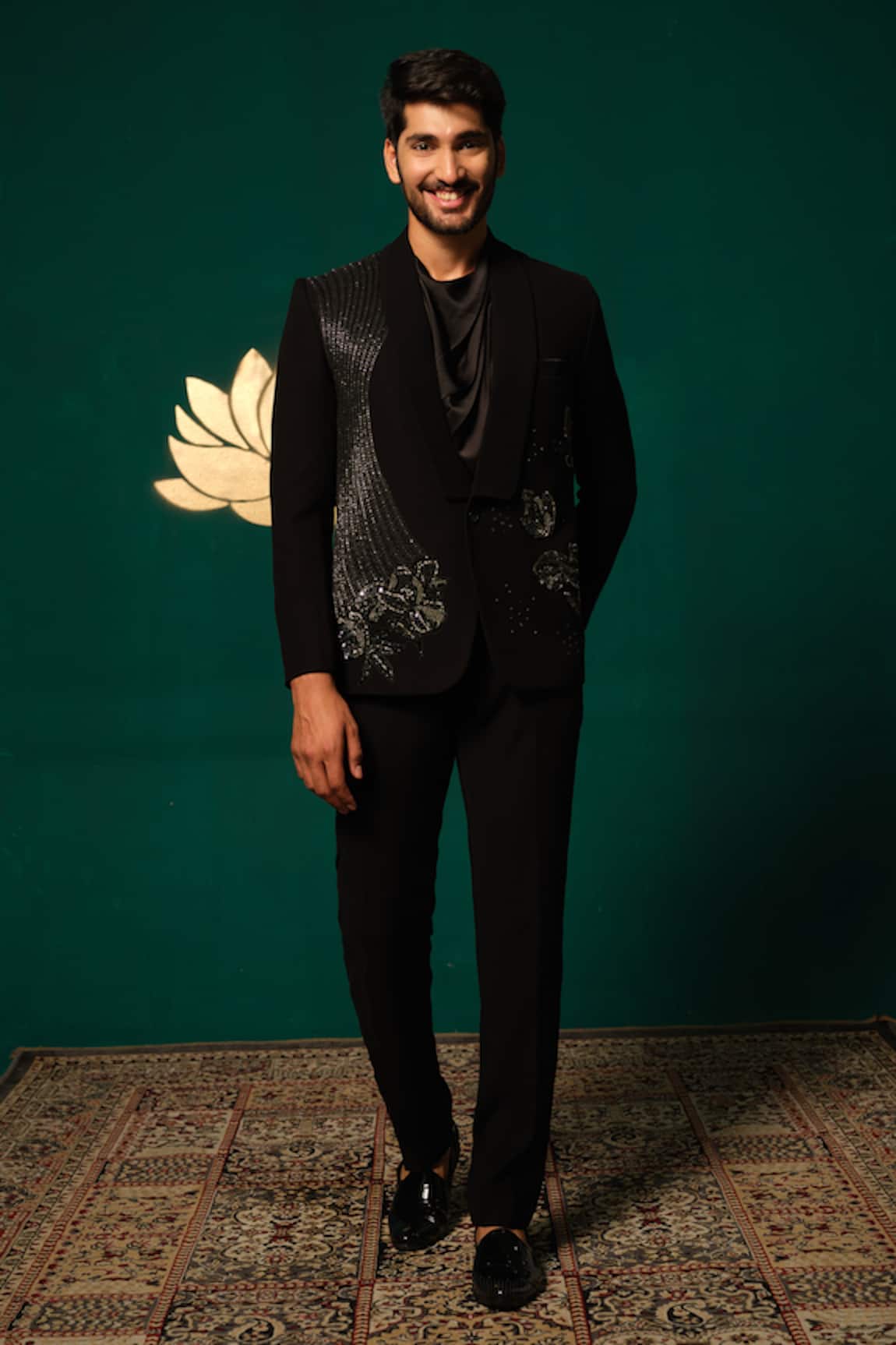 Niloufer By Aasif Ally Sequence & Cutdana Handwork Blazer Set