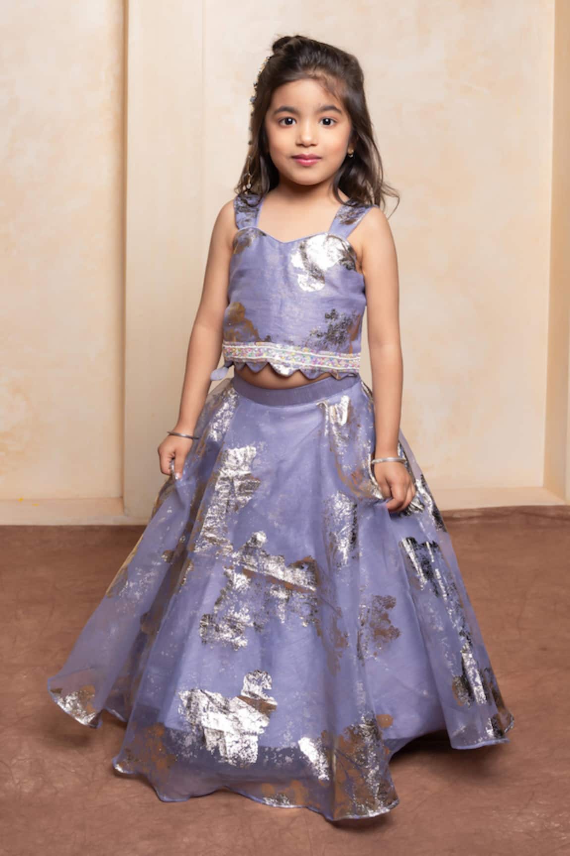 Kirti Agarwal - Pret N Couture Foil Organza Scalloped Hem Blouse & Lehenga Set