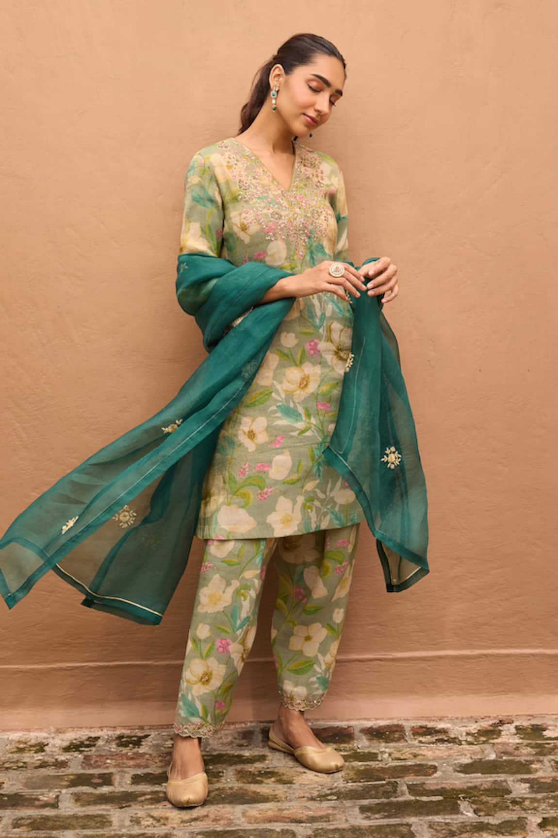 Dohr India Gulbaagh Floral Printed Kurta Salwar Set