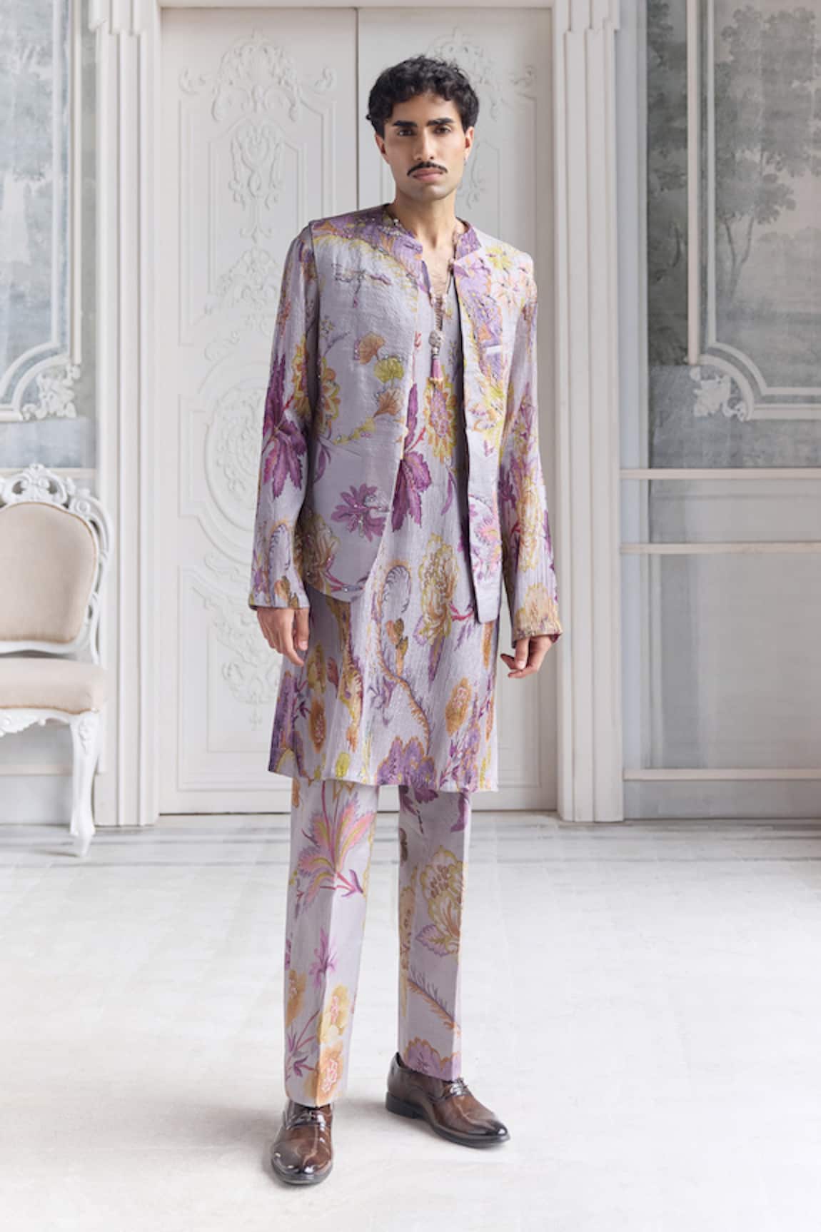 Mahima Mahajan Aalim Quilted Hand Embroidered Fanah Print Bundi Kurta Set