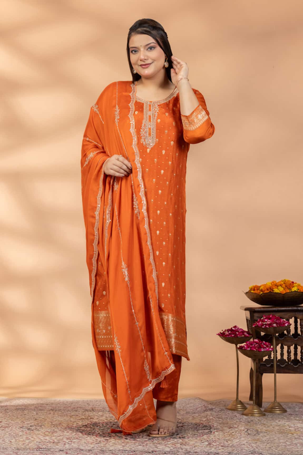Mamicha Rooh-e-Rust Embroidered Kurta Set